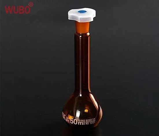 WB-3102-Lab-glassware-amber-volumetric-flask-kalayan-kaca-atanapi-plastik-stopper